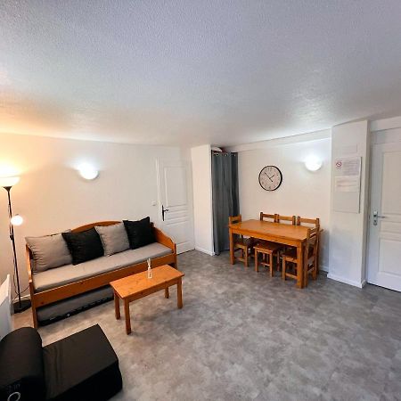 Vars, Appart Spacieux Renove 4 Couchages Dans Chalet Vars  Exteriér fotografie